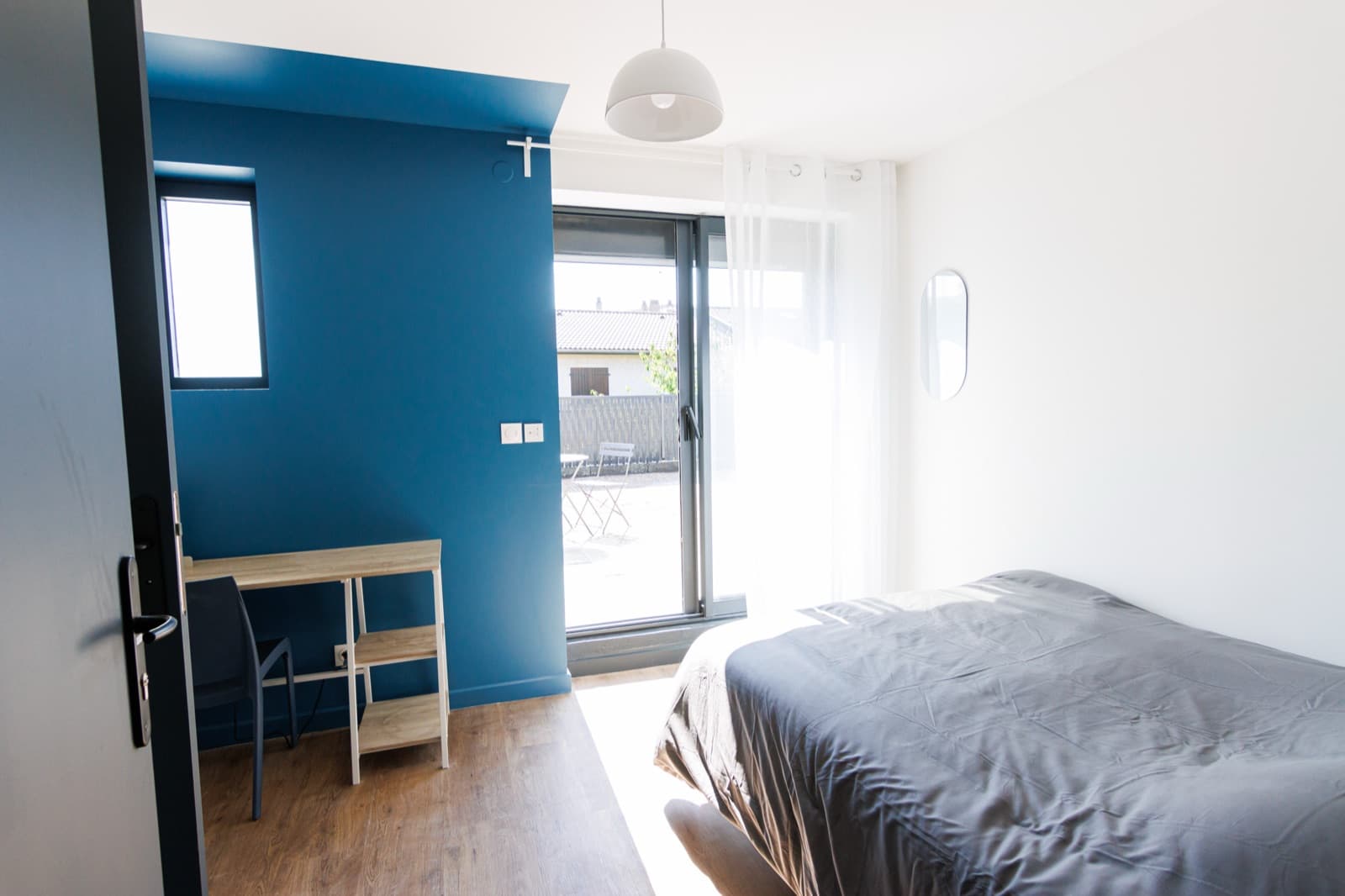 Chambre meublée en coliving à Lyon 8 — Coliving Thenard