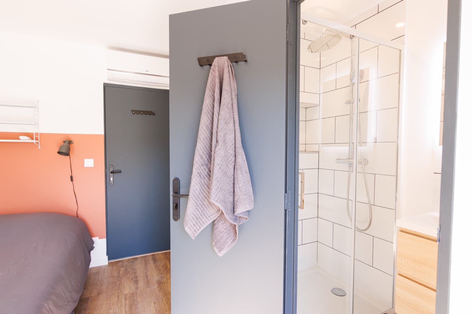 Chambre — Coliving Thenard — miniature photo 4