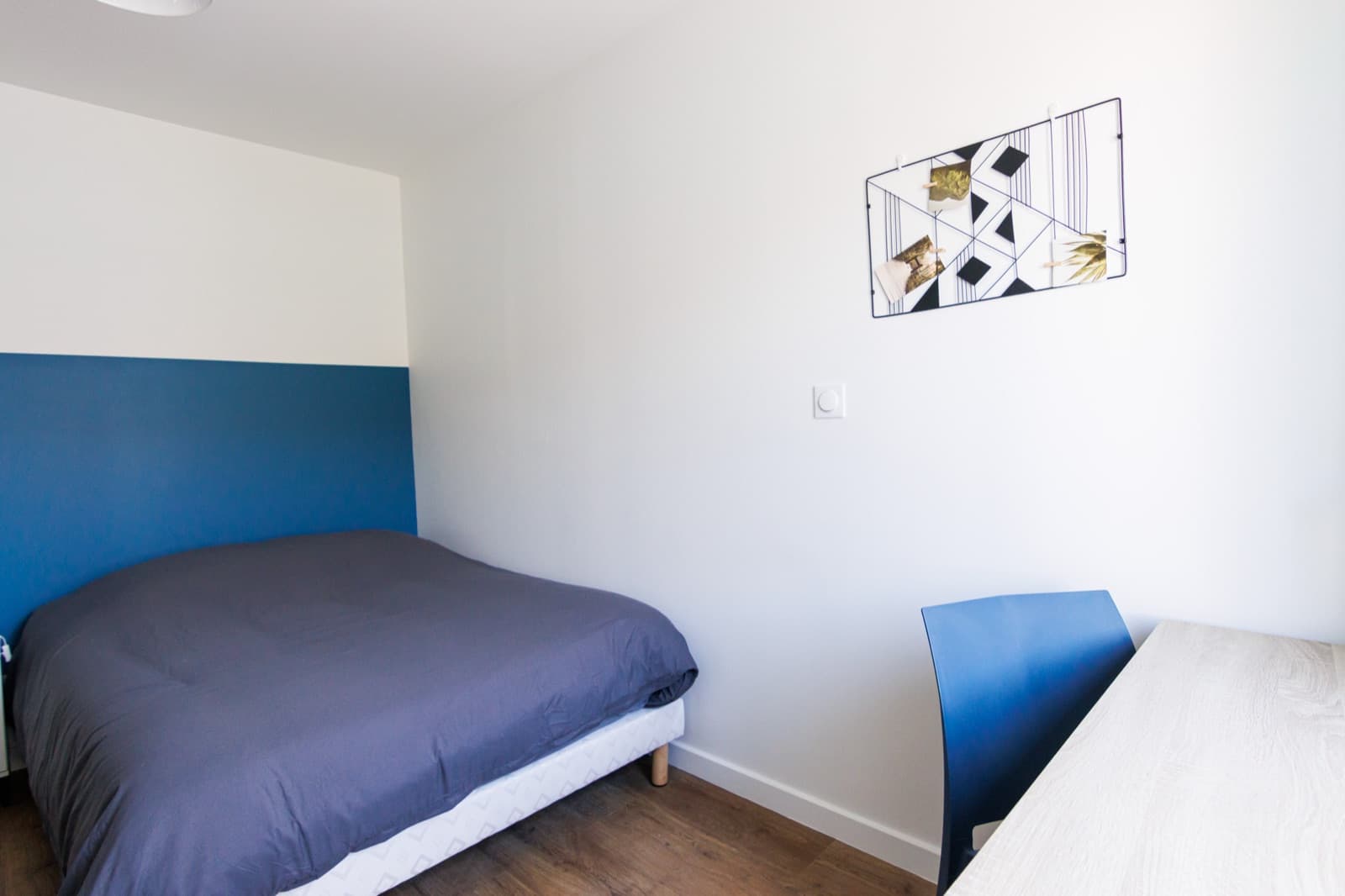 Chambre — Coliving Thenard — miniature photo 2