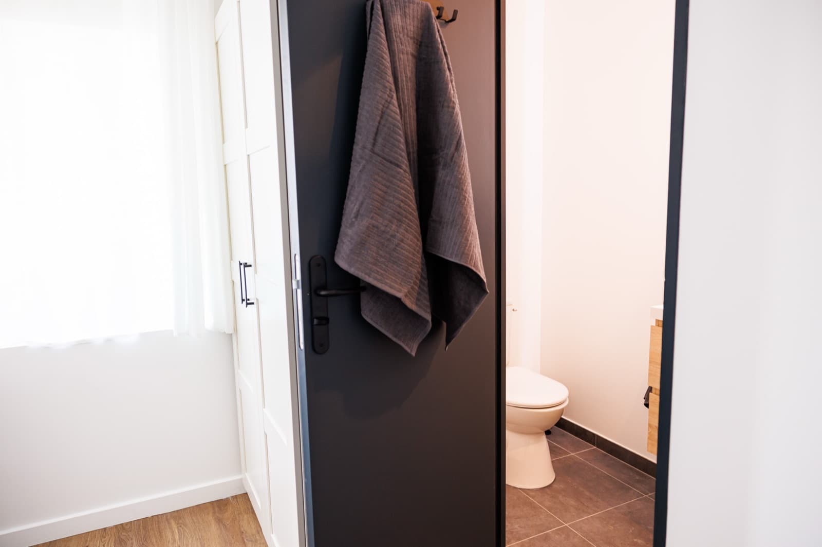Chambre — Coliving Thenard — miniature photo 3