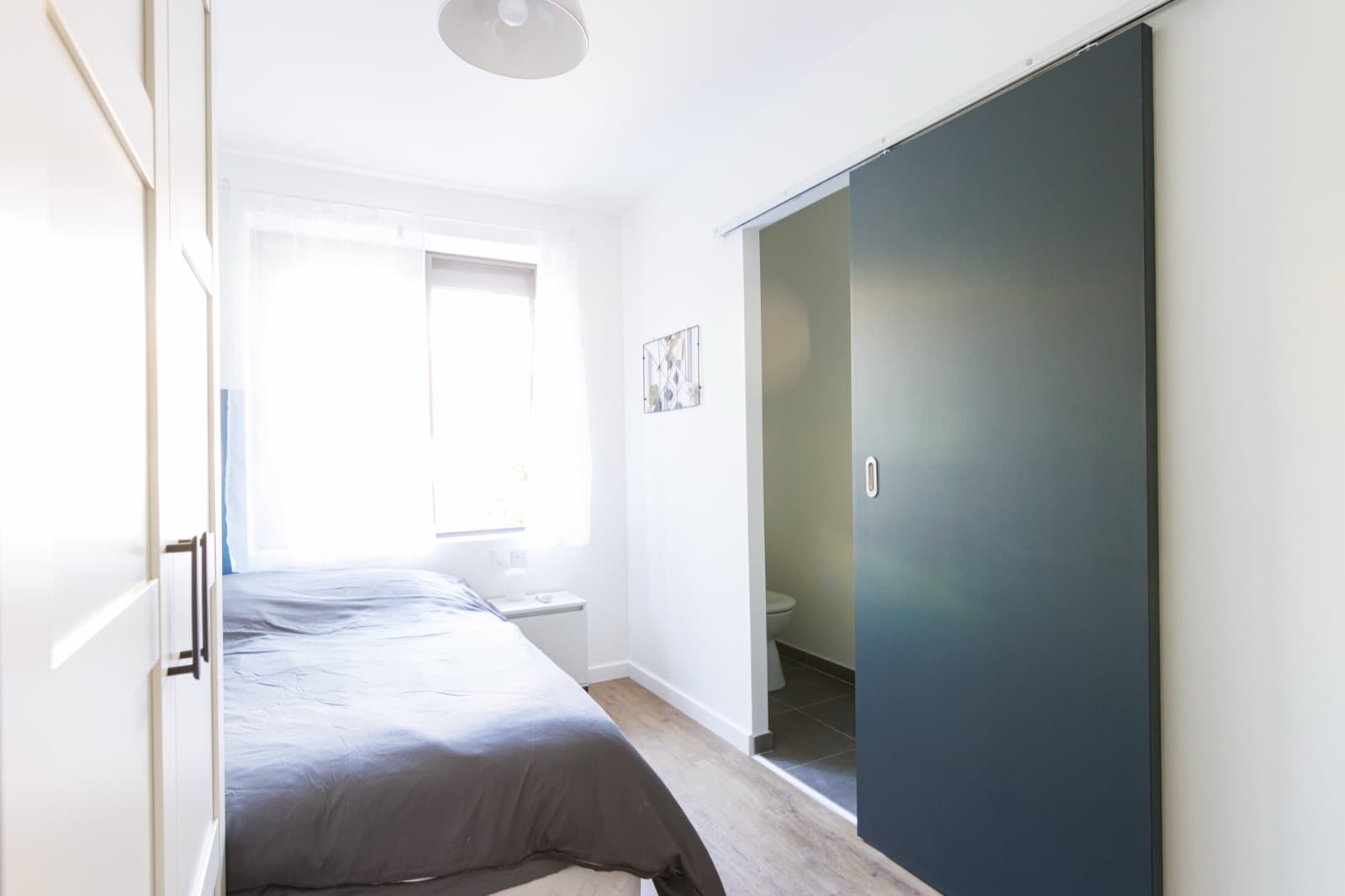 Chambre — Coliving Thenard — miniature photo 3