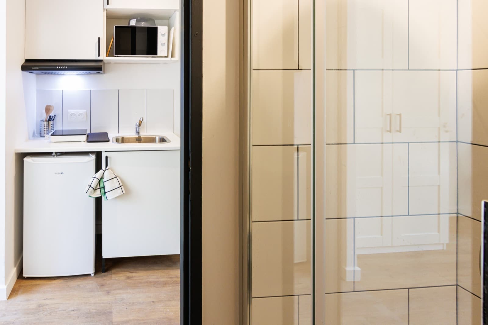 Studio — Coliving Thenard — miniature photo 3
